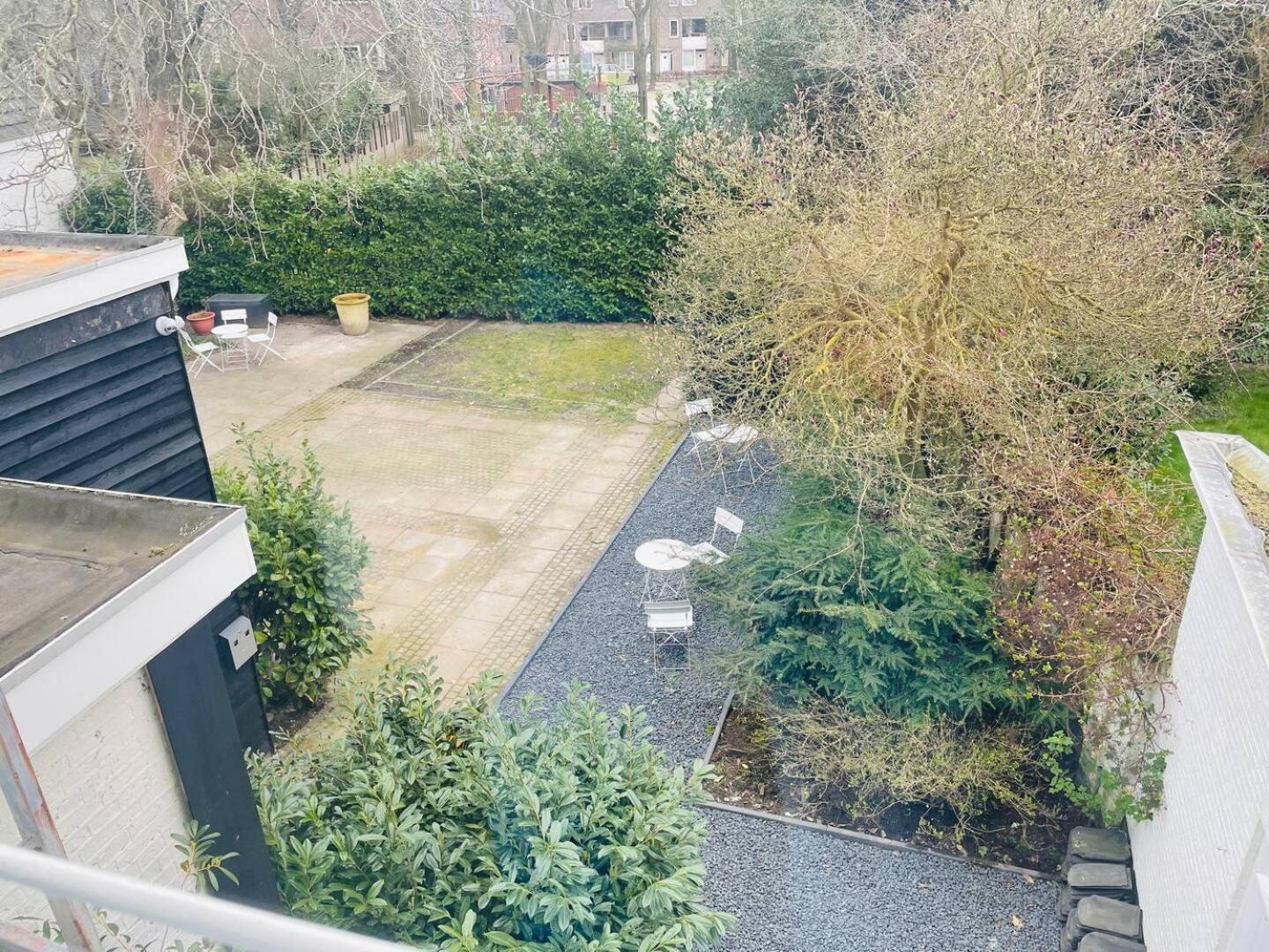 Xxl Loft With Bath Located Stadsvilla Tilburg Zewnętrze zdjęcie