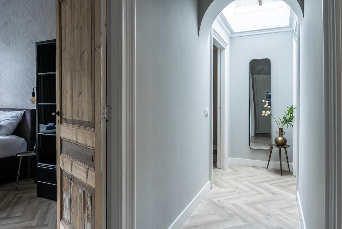 Xxl Loft With Bath Located Stadsvilla Tilburg Zewnętrze zdjęcie